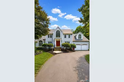 17 Plumtrees Road, Newtown, CT 06470 - Photo 1