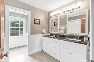 17 Plumtrees Rd, Newtown, CT 06470 - Photo 30
