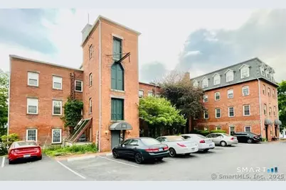 1 Russell Street #20, Middletown, CT 06457 - Photo 1