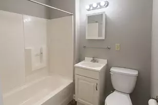 164 Babcock St, Hartford, CT 06106 - Photo 12