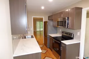 35 Mountain Laurel Ct, Cromwell, CT 06416 - Photo 26