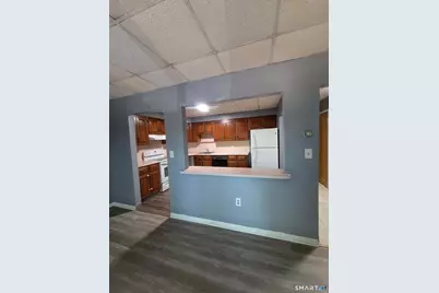 43 Framingham Drive, Waterbury, CT 06705 - Photo 6