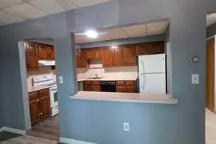 43 Framingham Drive, Waterbury, CT 06705 - Photo 6