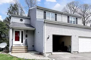 203 Capewell Ave, Waterbury, CT 06708 - Photo 6