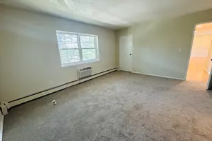1070 New Haven Ave, Milford, CT 06460 - Photo 8