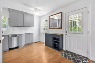 105 Sunset Dr, Derby, CT 06418 - Photo 8