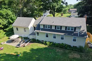 183 W Rocks Rd, Norwalk, CT 06851 - Photo 26