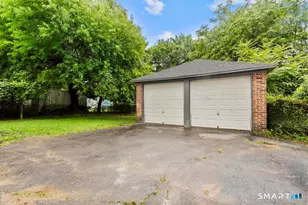 10 Hickory St, Meriden, CT 06451 - Photo 26