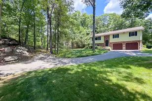 1258 Saybrook Rd, Middletown, CT 06457 - Photo 40