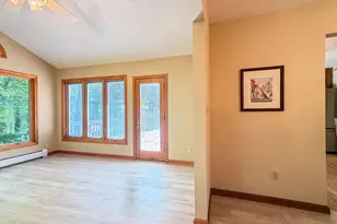 1258 Saybrook Rd, Middletown, CT 06457 - Photo 10