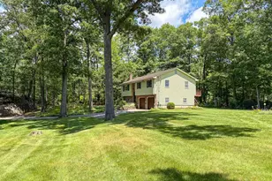 1258 Saybrook Rd, Middletown, CT 06457 - Photo 36
