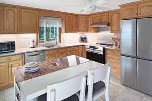 95 Stoddards Wharf Rd, Ledyard, CT 06339 - Photo 6