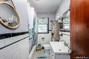 121 4th St, Hamden, CT 06514 - Photo 14