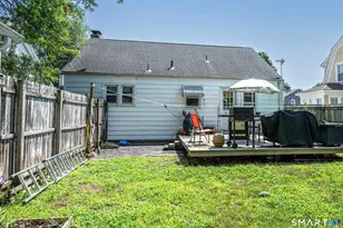 121 4th St, Hamden, CT 06514 - Photo 6