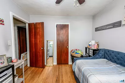 121 Fourth Street, Hamden, CT 06514 - Photo 22
