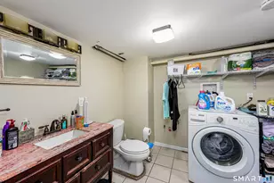 121 4th St, Hamden, CT 06514 - Photo 24