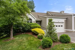 20 Carrie Cir, Fairfield, CT 06825 - Photo 2