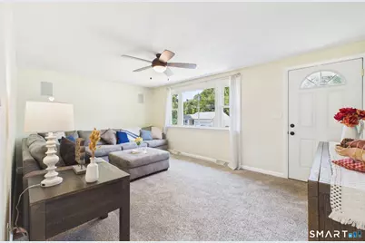 15 Gary Drive, Enfield, CT 06082 - Photo 8