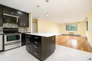 51 Schuyler Ave, Stamford, CT 06902 - Photo 2