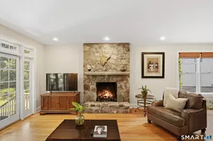 2 Blue Mountain Ct, Norwalk, CT 06851 - Photo 14