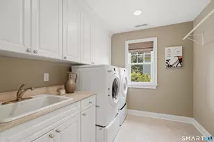 2 Blue Mountain Ct, Norwalk, CT 06851 - Photo 28