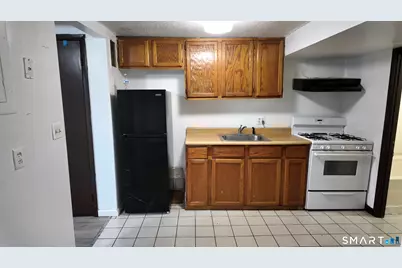 9 Jewett Street #9, Ansonia, CT 06401 - Photo 10