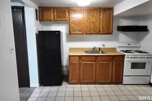 9 Jewett St, Ansonia, CT 06401 - Photo 10