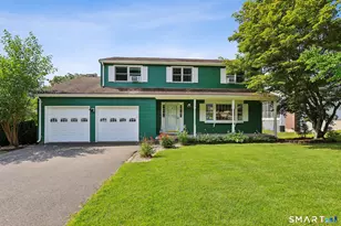 79 Little Brook Dr, Newington, CT 06111 - Photo 2