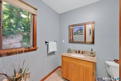 29 Foxwood Road, Trumbull, CT 06611 - Photo 16
