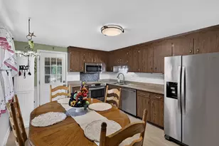 4 Stevens Ave, Ledyard, CT 06339 - Photo 16