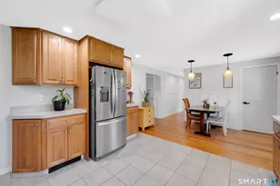 24 Bridge Ln, Enfield, CT 06082 - Photo 10