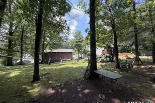 51 Round Hill Rd, Southington, CT 06489 - Photo 6