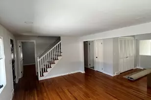 31 Ives St, Hamden, CT 06518 - Photo 4