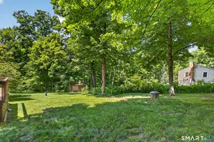27 Wheaton Rd, New Milford, CT 06776 - Photo 30