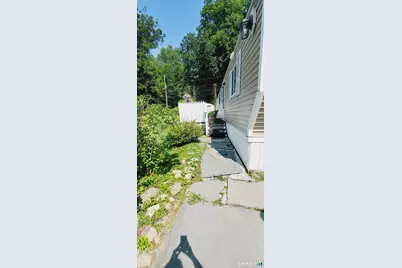 13 Duncan Lane, New Milford, CT 06776 - Photo 6