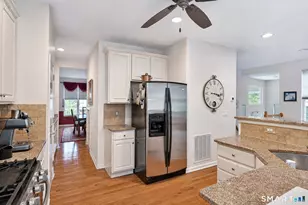 1 Cambridge Dr, Danbury, CT 06811 - Photo 12