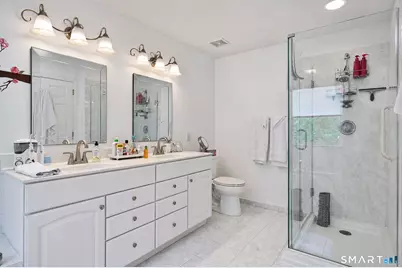 1 Cambridge Drive #1, Danbury, CT 06811 - Photo 30