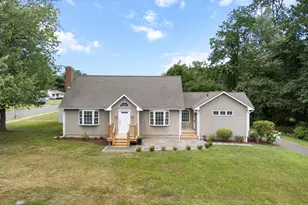 64 Red Top Dr, West Hartford, CT 06110 - Photo 2