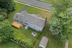 64 Red Top Dr, West Hartford, CT 06110 - Photo 6