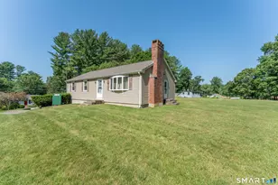 27 Mountain Hill Rd, Thompson, CT 06255 - Photo 2