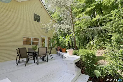 123A Peaceable Street, Redding, CT 06896 - Photo 6