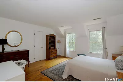 123A Peaceable Street, Redding, CT 06896 - Photo 32