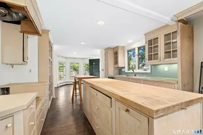 7 Channel Avenue, Norwalk, CT 06854 - Photo 6