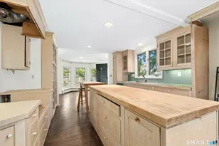 7 Channel Ave, Norwalk, CT 06854 - Photo 6