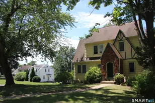 605 Wolcott Hill Rd, Wethersfield, CT 06109 - Photo 4