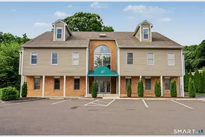 27 Mill Plain Road #4, Danbury, CT 06811 - Photo 1
