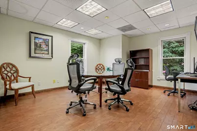 27 Mill Plain Road #4, Danbury, CT 06811 - Photo 8