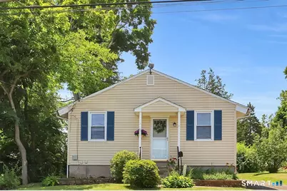 4 Crown Street, Middletown, CT 06457 - Photo 1