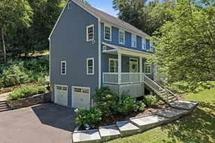 15 Mountain Manor Rd, Newtown, CT 06482 - Photo 1