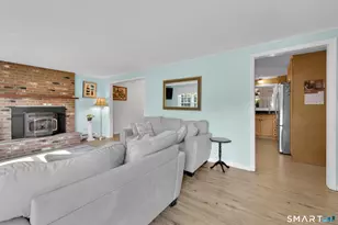 81 Briarwood Dr, Guilford, CT 06437 - Photo 6